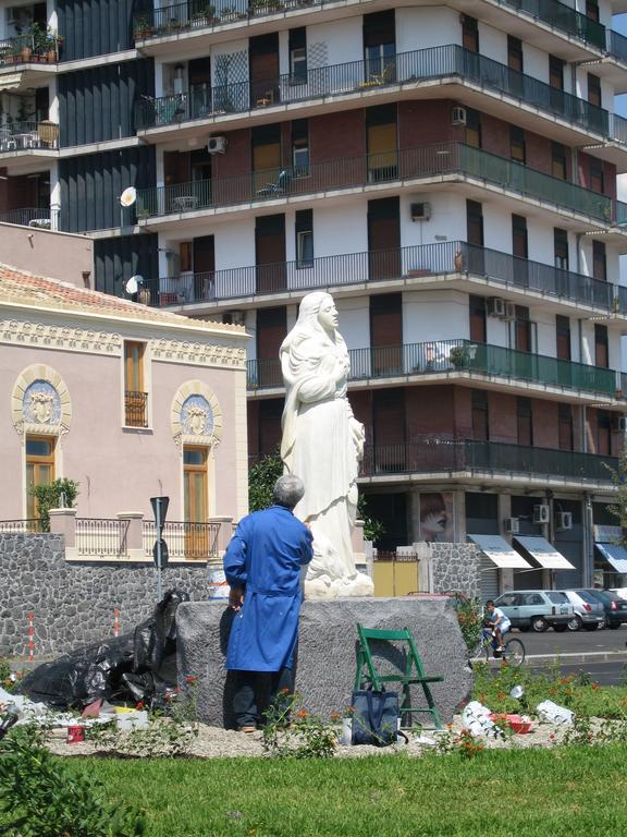 كاتانيا B&B Lognina Lungomare المظهر الخارجي الصورة